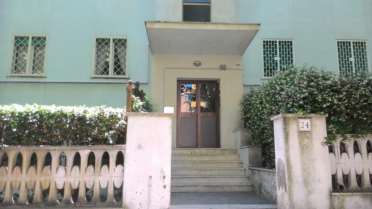 Brezza Di Mare Apartment Lido di Ostia Exterior photo