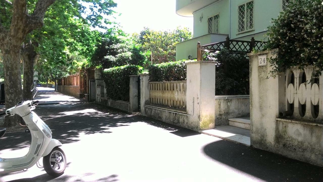 Brezza Di Mare Apartment Lido di Ostia Exterior photo